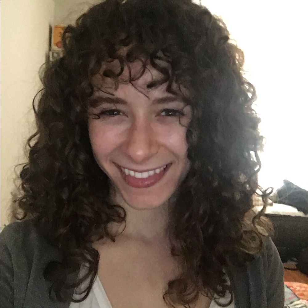 Meet your Posher, Elena